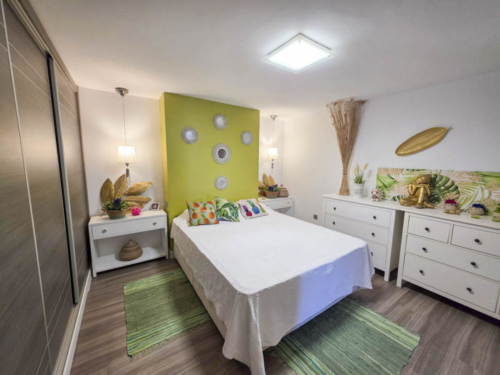 Image No.6-Propriété de 1 chambre à vendre à Casares