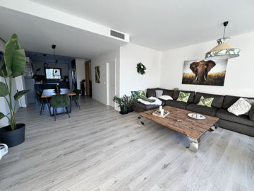 b98le8d7m9k3degpefzhs0lif8u4xzvzhwxtmggyekxx9