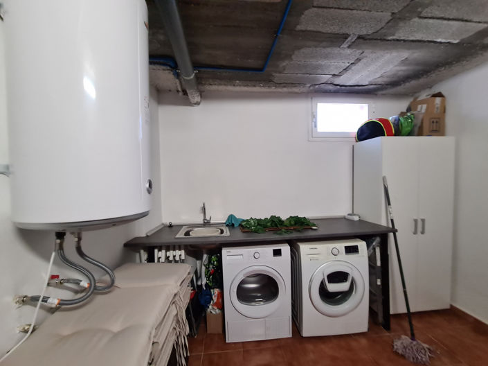 Image No.43-3 Bed Townhouse for sale