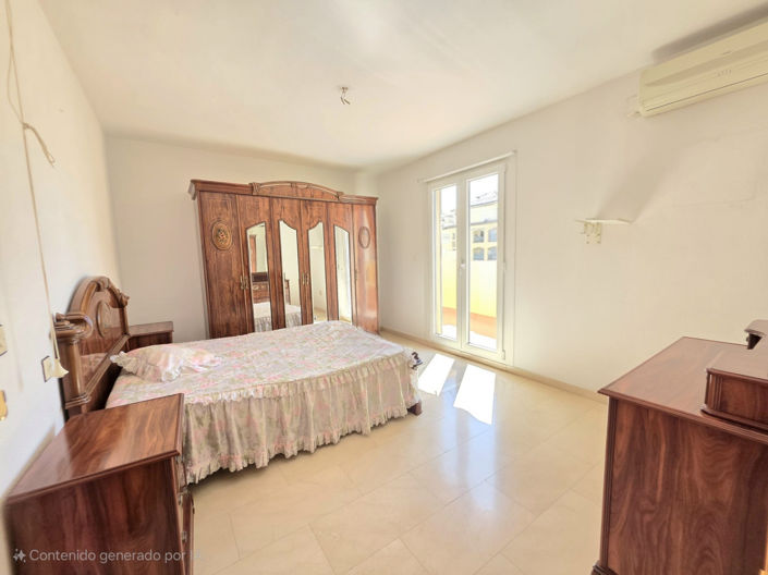 Image No.14-3 Bed Duplex for sale