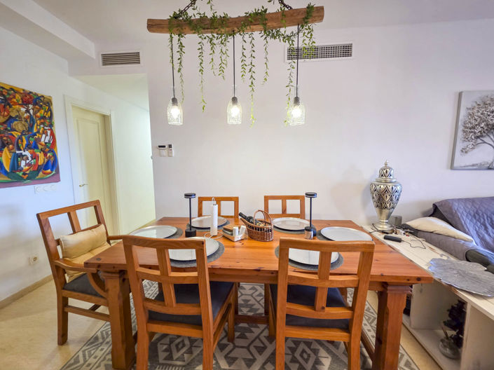 Image No.27-3 Bed Property for sale