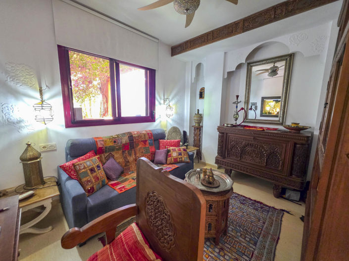 Image No.33-3 Bed Property for sale