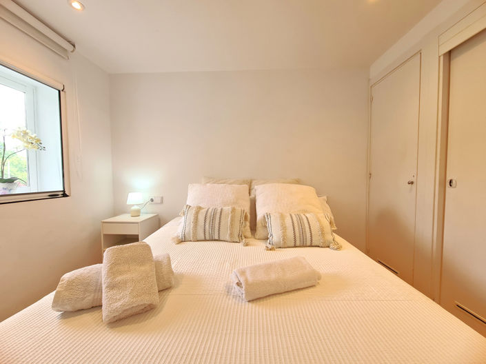 Image No.33-2 Bed Apartment for sale