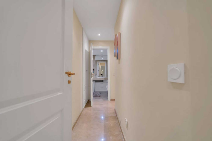 Image No.20-3 Bed Apartment for sale