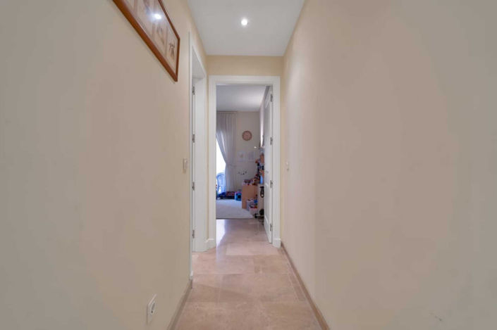 Image No.25-3 Bed Apartment for sale