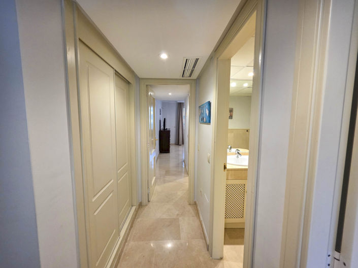 Image No.28-3 Bed Apartment for sale