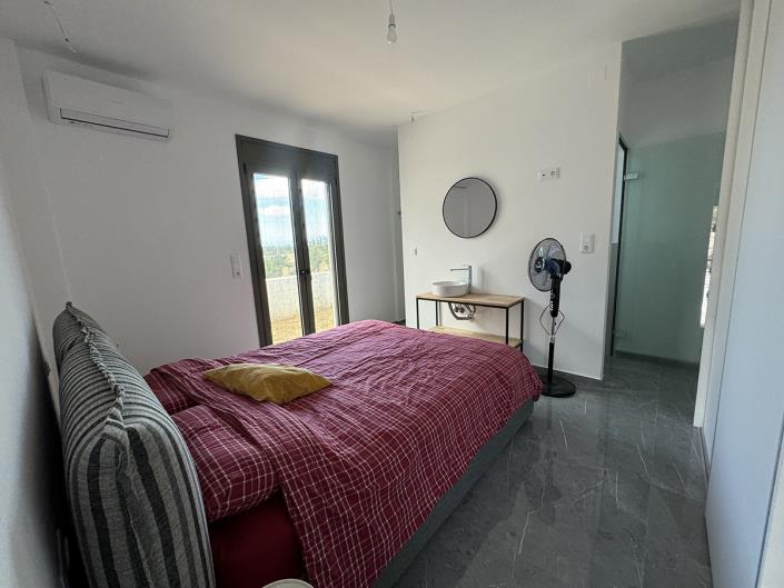 Image No.5-3 Bed Villa / Detached for sale