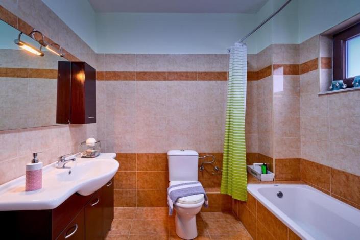 Image No.8-6 Bed Villa for sale