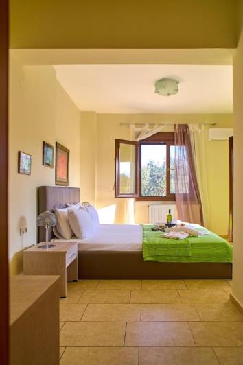 Image No.29-6 Bed Villa for sale