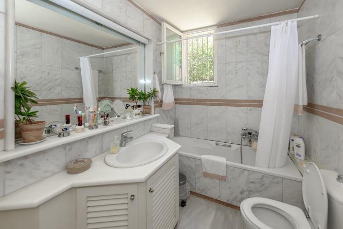 Image No.45-Maison / Villa de 6 chambres à vendre à Rethymnon