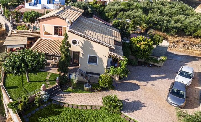 Image No.3-3 Bed Villa for sale