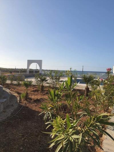 Image No.13-Un hôtel de 20 chambres à vendre à Milatos