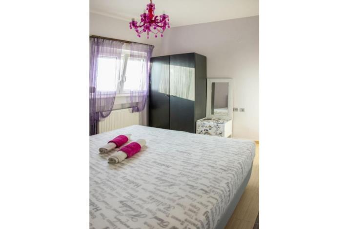 Image No.31-Villa / Détaché de 7 chambres à vendre à Adele