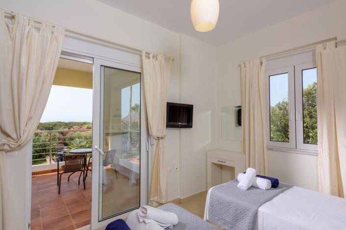 Image No.29-2 Bed Villa for sale