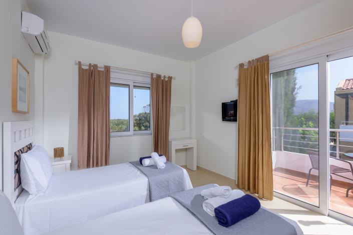 Image No.21-3 Bed Villa for sale