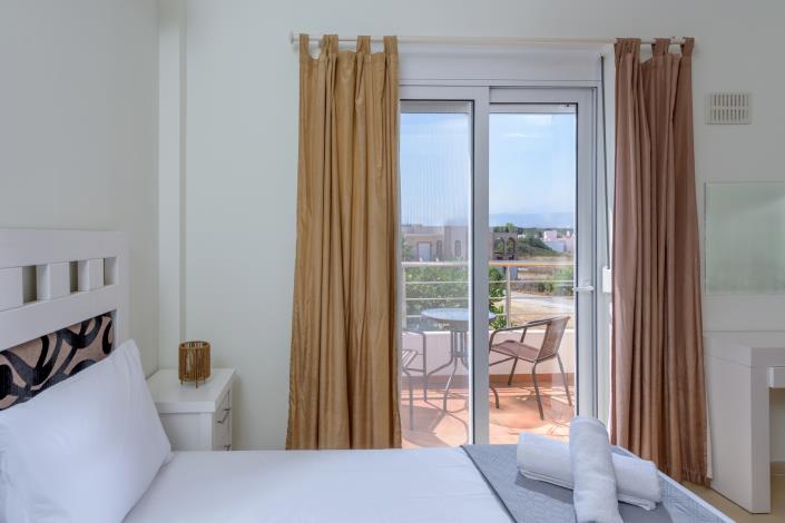 Image No.25-3 Bed Villa for sale