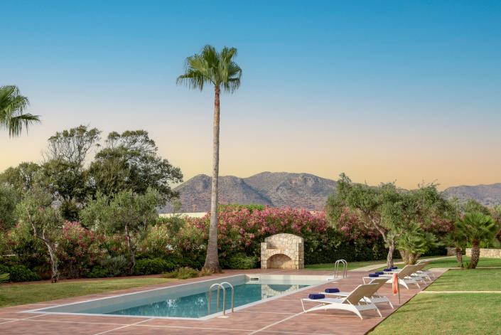 Image No.35-2 Bed Villa for sale