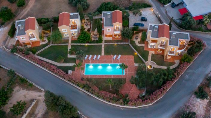 Image No.58-2 Bed Villa for sale