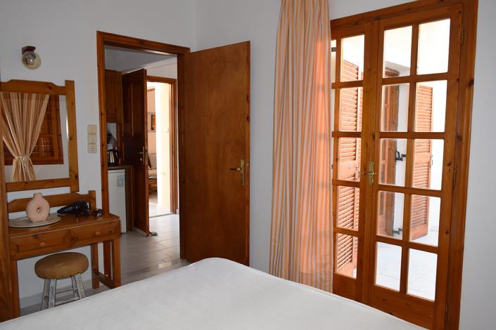 Image No.23-Propriété de 7 chambres à vendre à Milatos