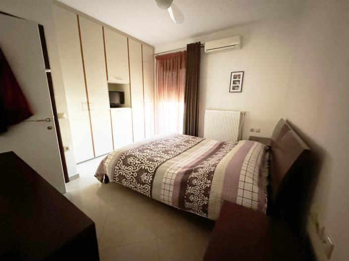 Image No.24-4 Bed Apartment for sale