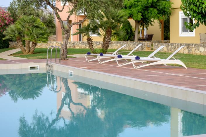 Image No.44-2 Bed Maisonette for sale