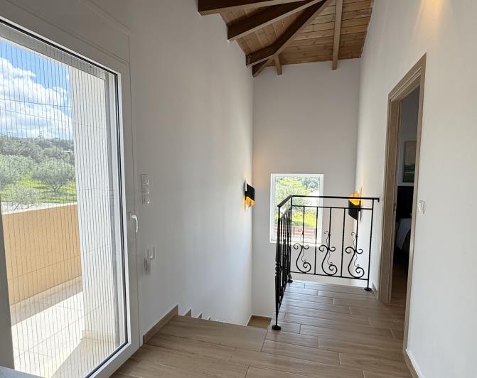 Image No.26-3 Bed Villa for sale