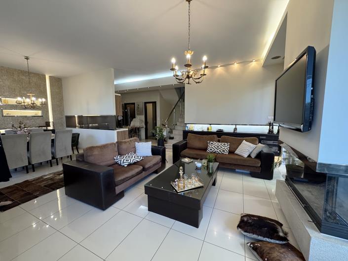 Image No.4-Maison / Villa de 4 chambres à vendre à Heraklion town