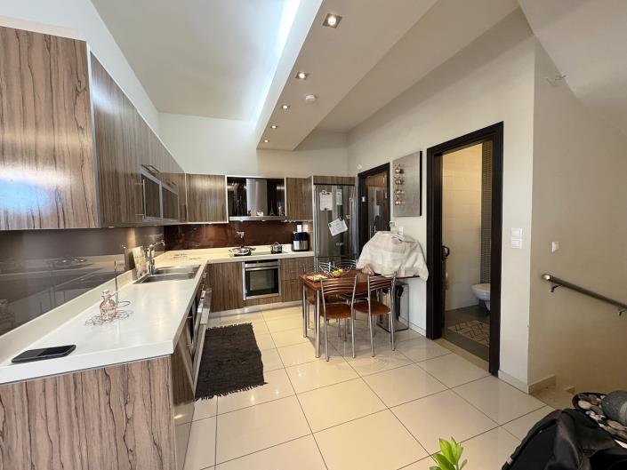 Image No.10-Maison / Villa de 4 chambres à vendre à Heraklion town