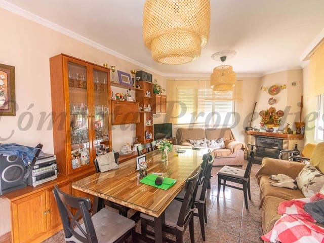 Image No.4-4 Bed Villa for sale