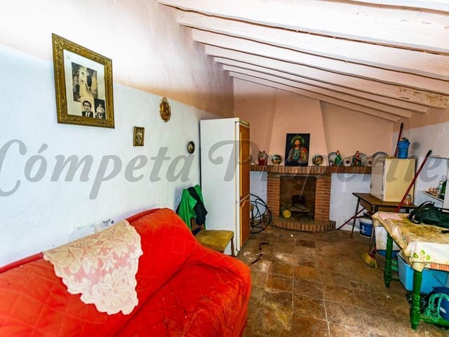 Image No.12-3 Bed Apartment for sale