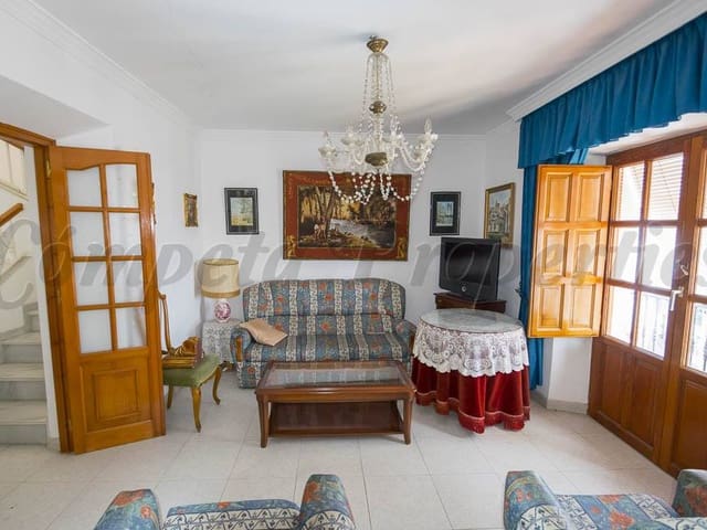 Image No.3-3 Bed Townhouse for sale