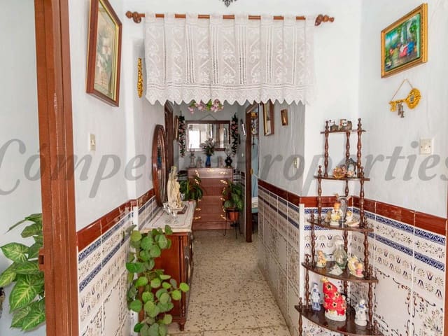 Image No.9-3 Bed Townhouse for sale