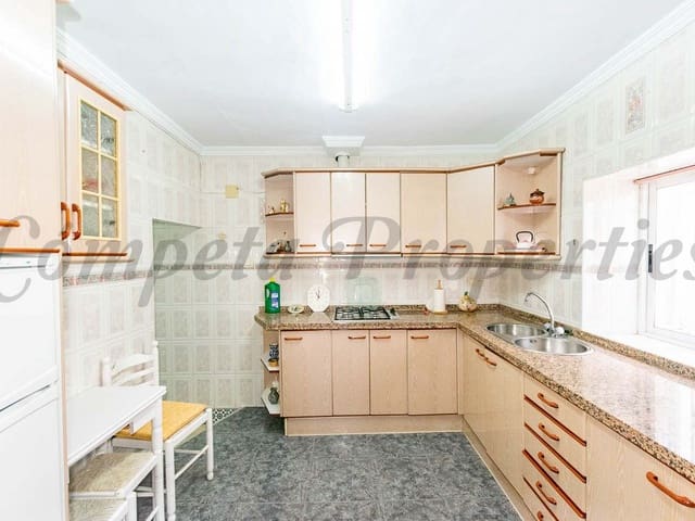 Image No.12-Maison de ville de 7 chambres à vendre à Cómpeta