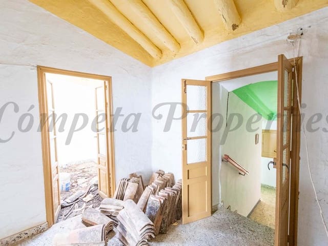 Image No.6-3 Bed Townhouse for sale