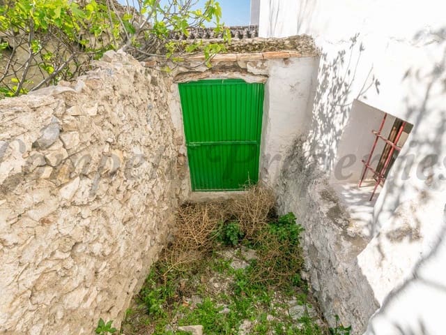 Image No.21-5 Bed Townhouse for sale