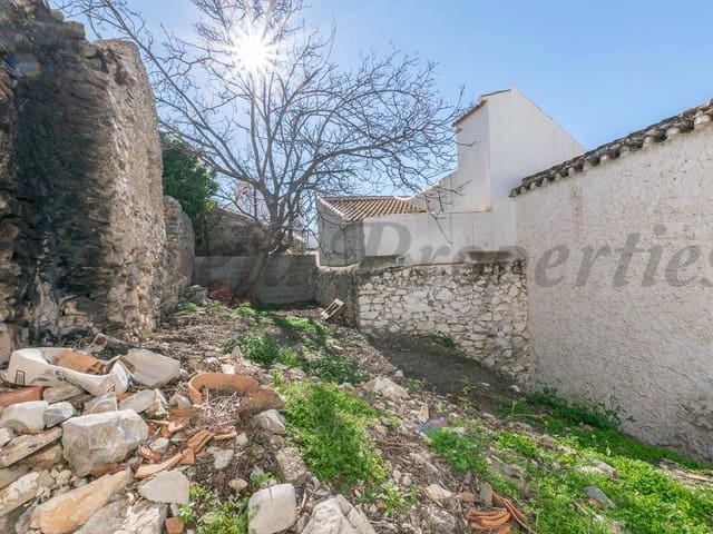 Image No.22-5 Bed Townhouse for sale