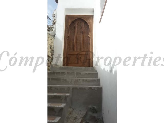 Image No.2-1 Bed Townhouse for sale