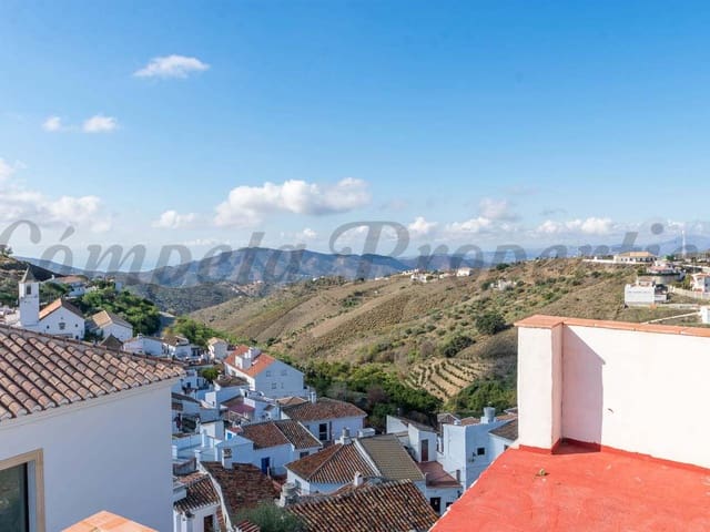 Image No.9-1 Bed Townhouse for sale