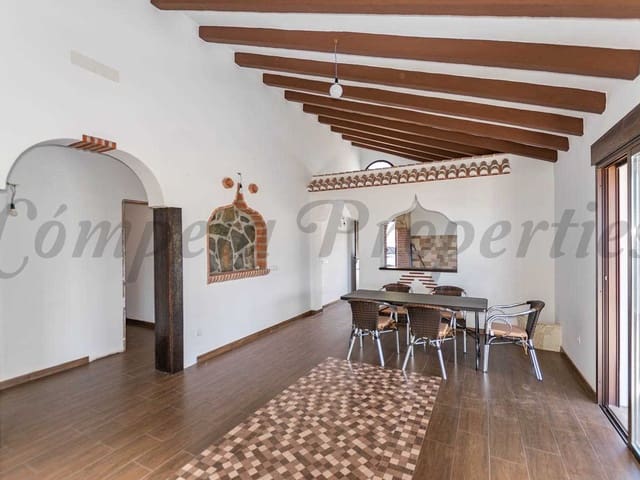 Image No.6-Villa de 3 chambres à vendre à Cómpeta