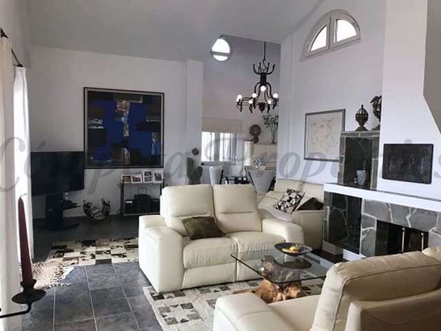 Image No.11-Finca de 4 chambres à vendre à Sayalonga