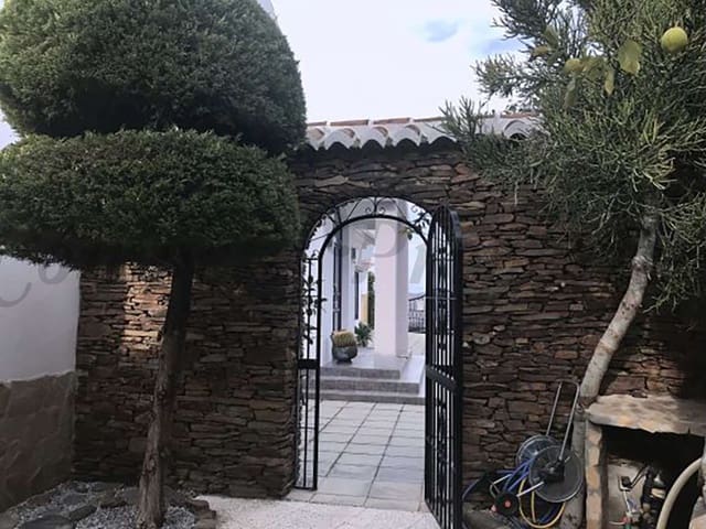 Image No.21-Finca de 4 chambres à vendre à Sayalonga