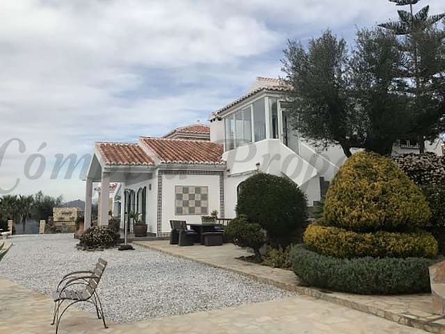 Image No.6-Finca de 4 chambres à vendre à Sayalonga