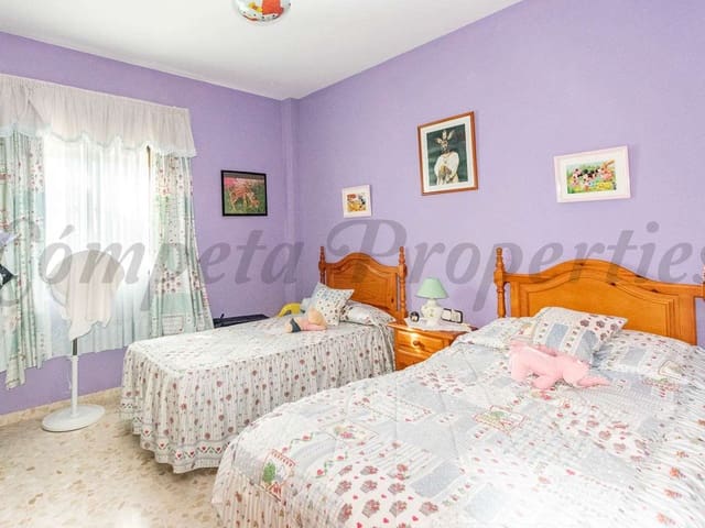 Image No.13-4 Bed Villa for sale