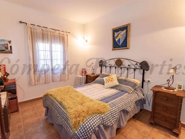 Image No.9-4 Bed Villa for sale