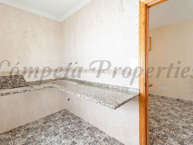 Image No.6-3 Bed Townhouse for sale