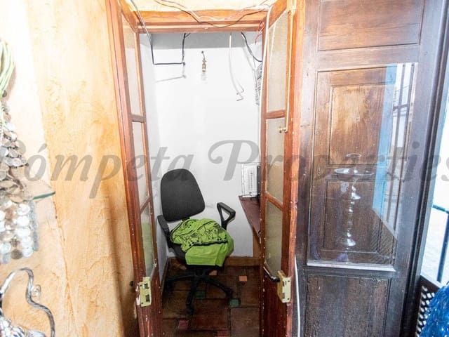 Image No.11-Townhouse for sale