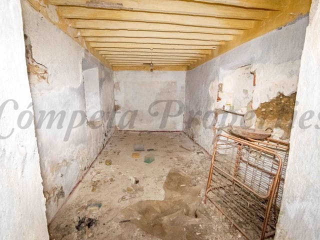 Image No.6-Townhouse for sale