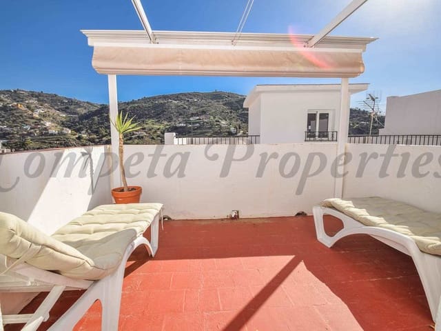 Image No.11-3 Bed Townhouse for sale