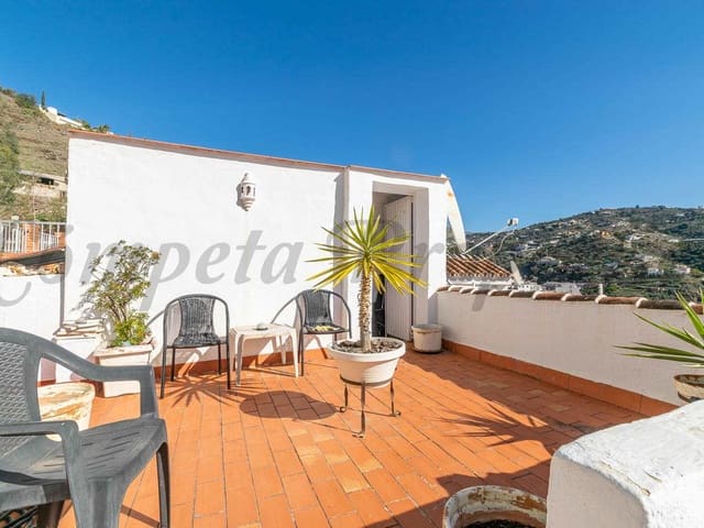 Image No.19-3 Bed Townhouse for sale