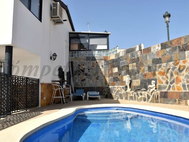 Image No.4-3 Bed Townhouse for sale